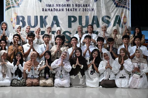 OSIS SMAN 1 Kolaka Gelar Kegiatan Ramadhan Penuh Makna dan Kebersamaan